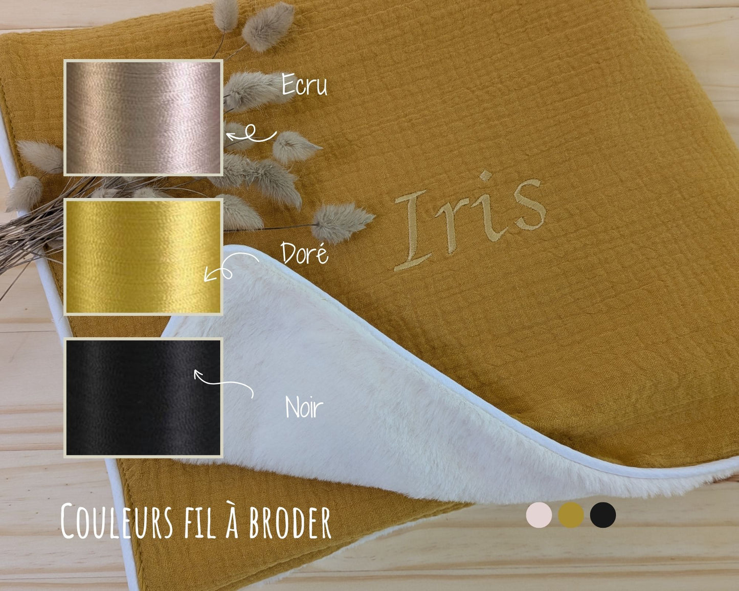 trois coloris au choix pour brodé un prénom. Broderie doré, noir ou écru