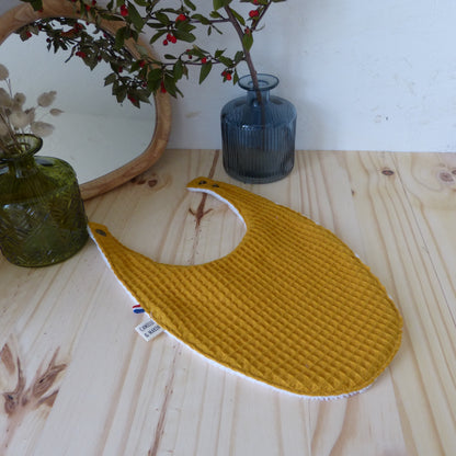 bavoir naissance bébé nid d'abeille jaune moutarde