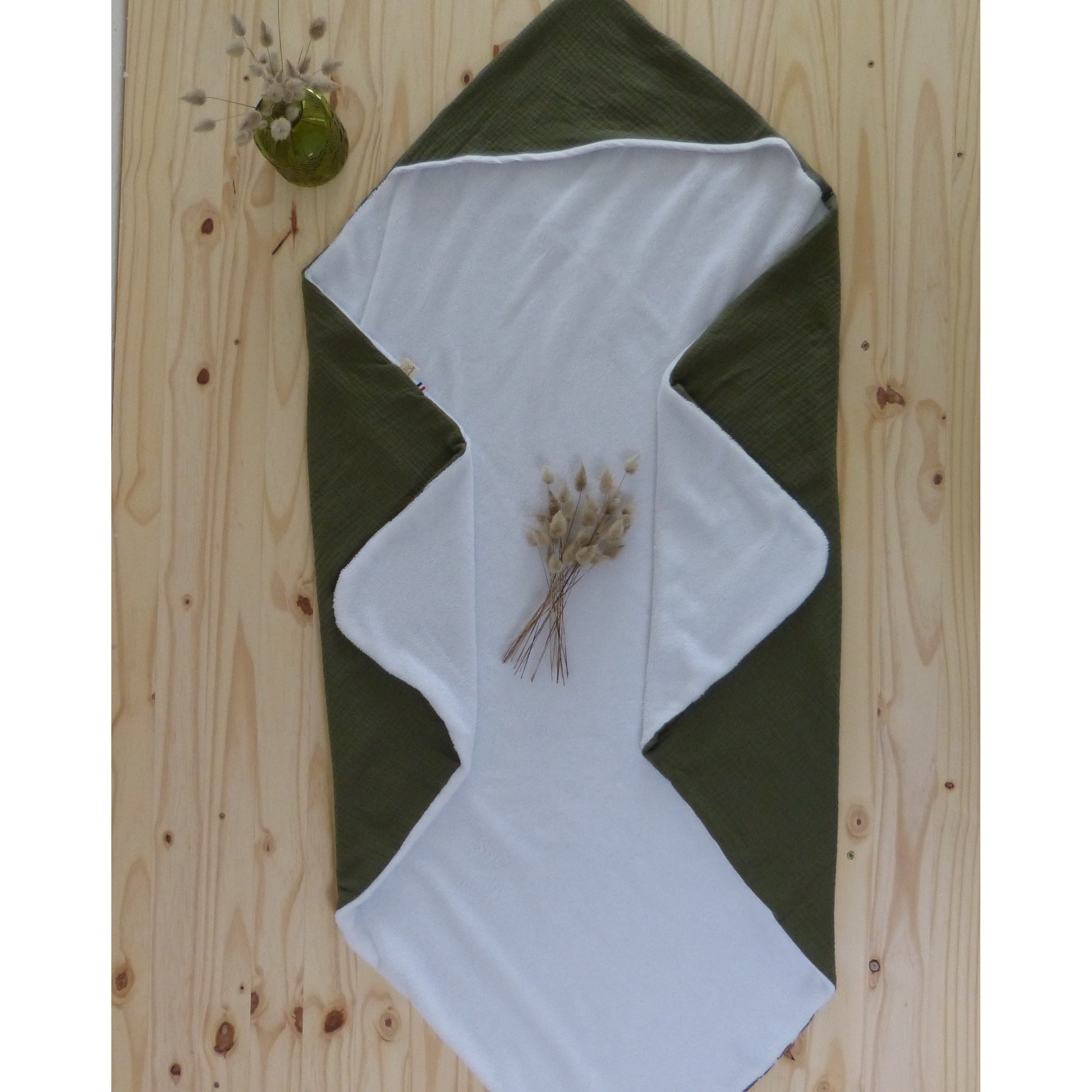 serviette de bain bebe double gaze vert