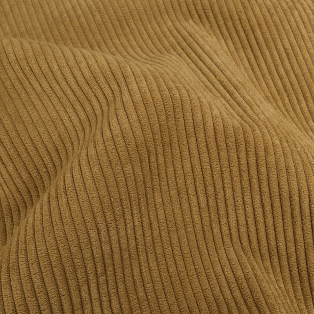 Velours épais côtelé 5mm jaune tabac
100% polyester
Oeko-tex : oui
Blanchiment : Blanchiment à proscrire
Repassage : Repassage au fer froid (110 °C)
Nettoyage à sec : Nettoyage à sec à proscrire
Séchage : Séchage en machine à proscrire